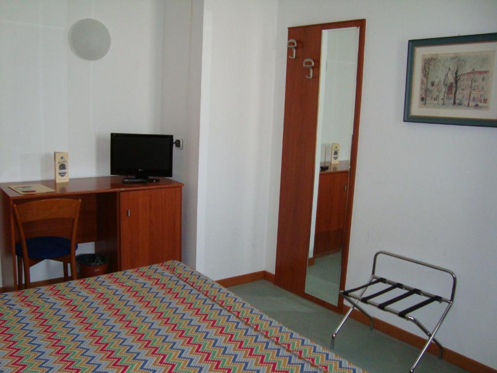Hotel Naonis 코르데논스 객실 사진