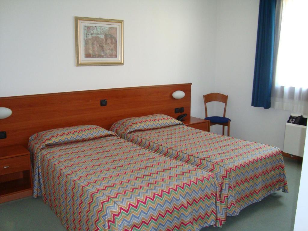 Hotel Naonis 코르데논스 객실 사진