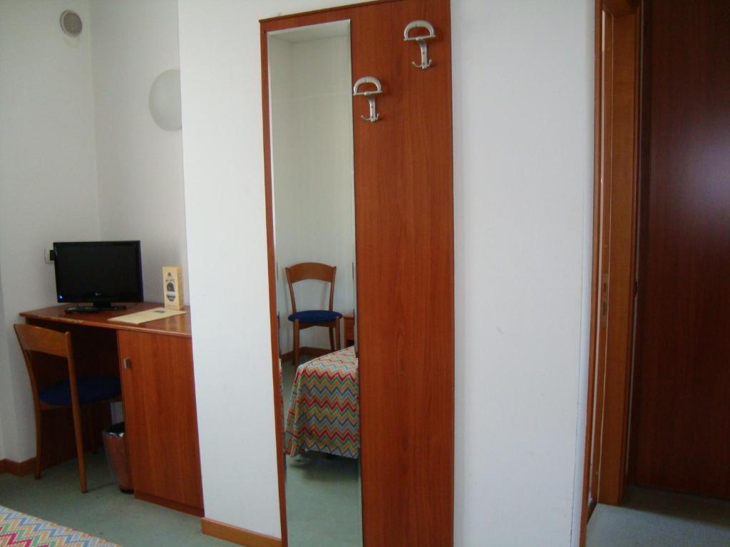 Hotel Naonis 코르데논스 객실 사진