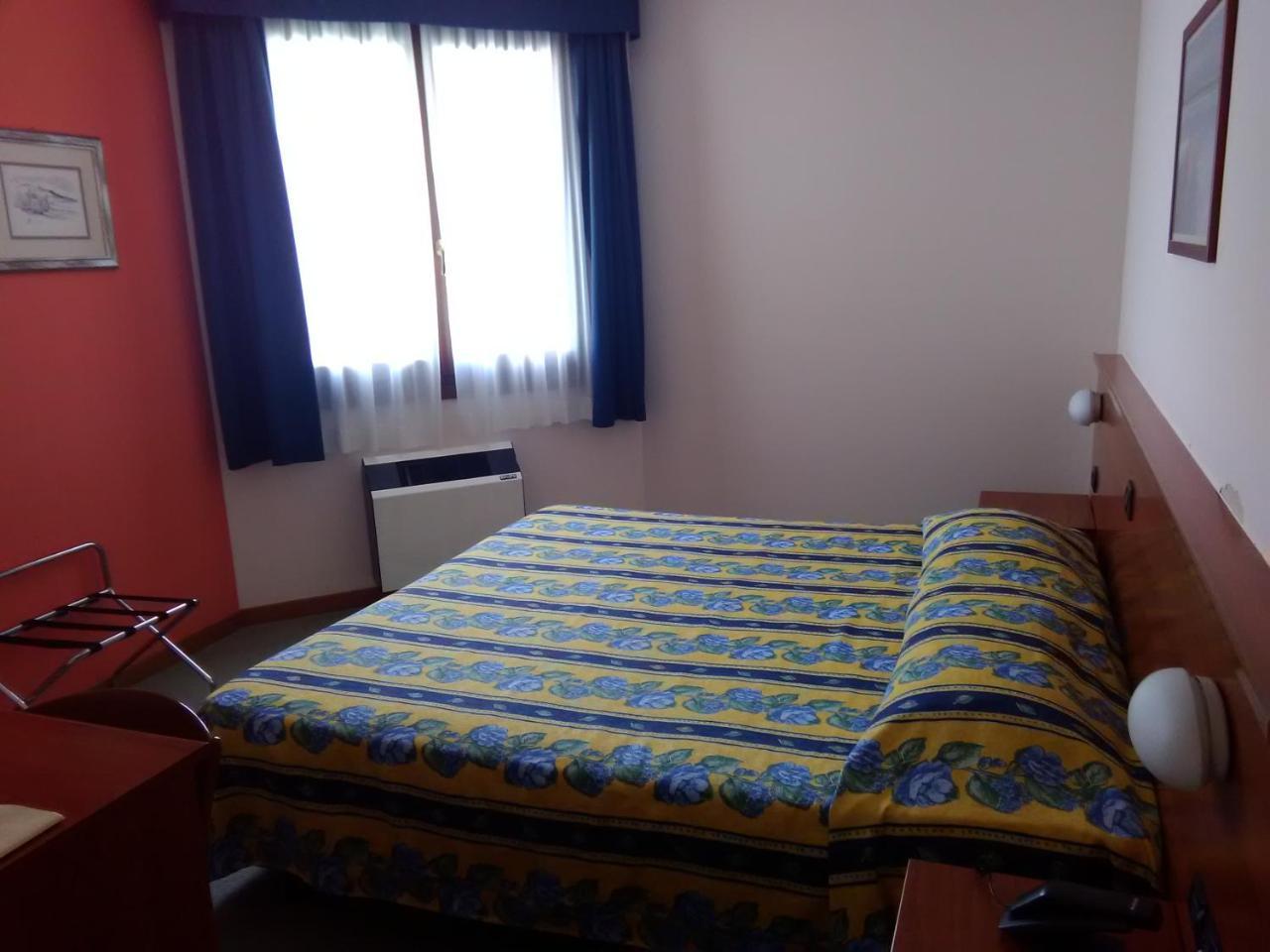 Hotel Naonis 코르데논스 외부 사진
