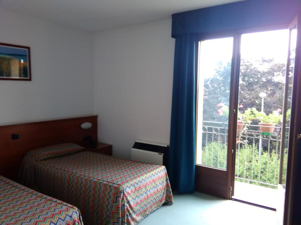 Hotel Naonis 코르데논스 외부 사진